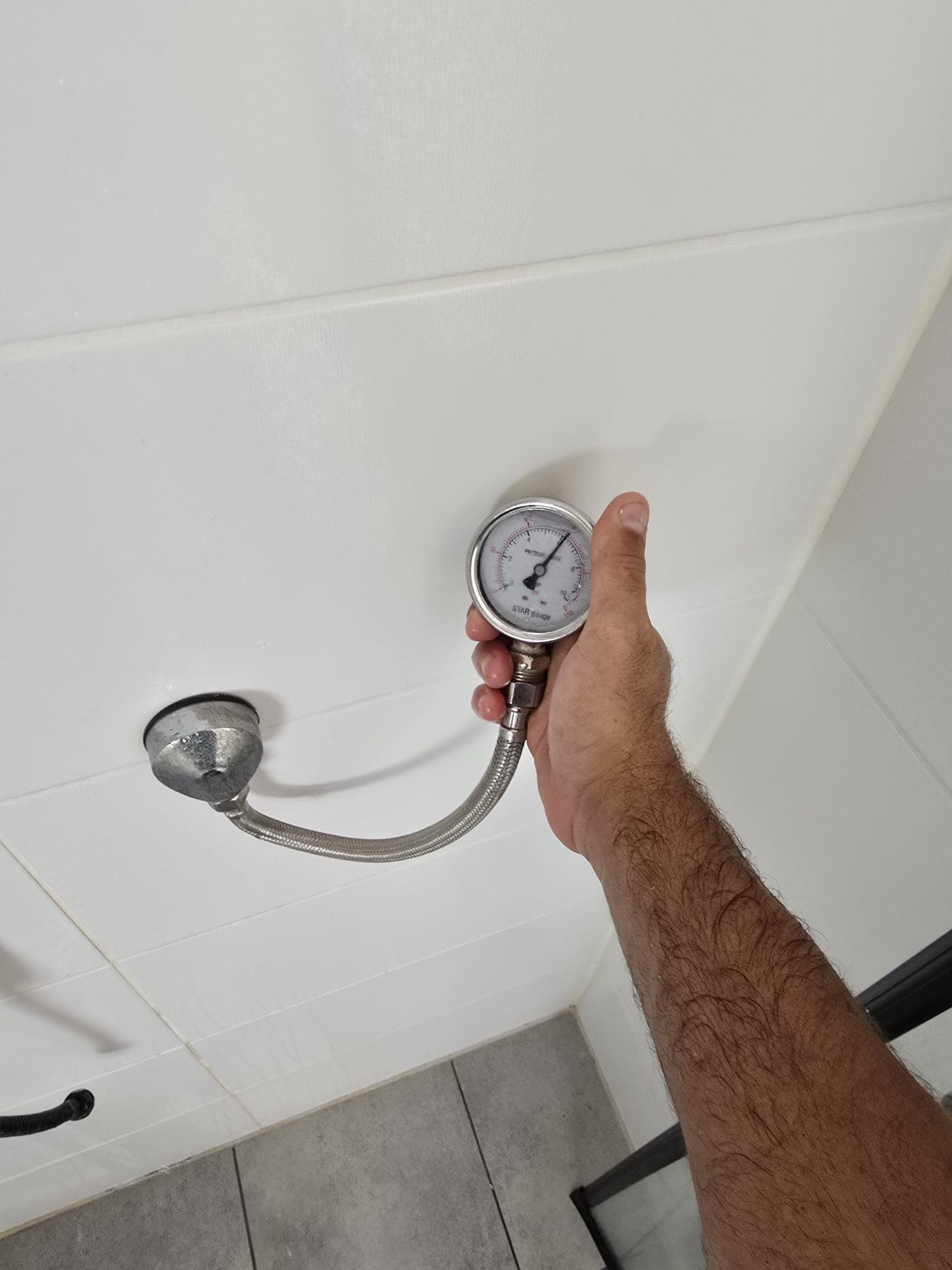 איתור נזילות 12 — חיים שטח שירותי אינסטלציה, חיפה והקריות