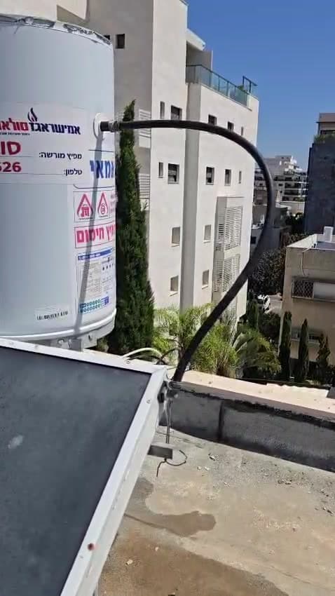 התקנת דוד שמש בחיפה - קולטן, דוד ובידוד צנרת (וידאו מהשטח)